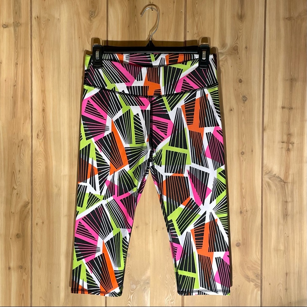 Fabletics Salar Cropped Geometric Pattern Legging - image 1